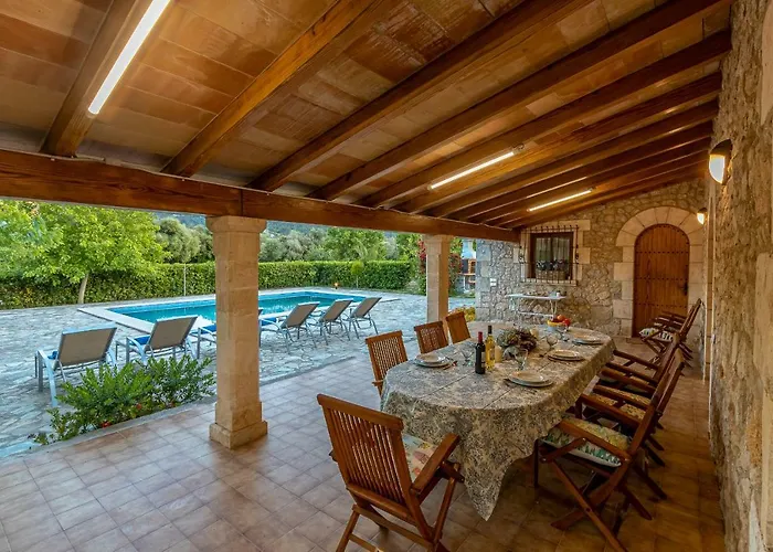 Villa Granoters By Homevillas360