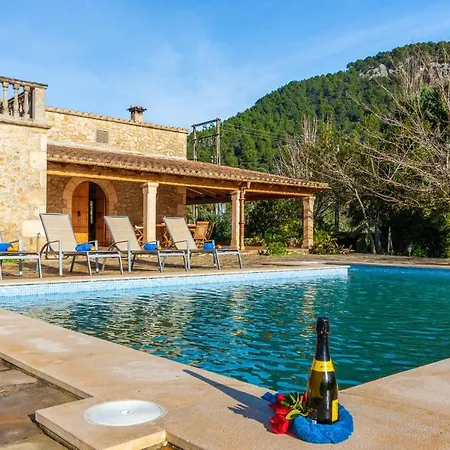 Villa Granoters By Homevillas360