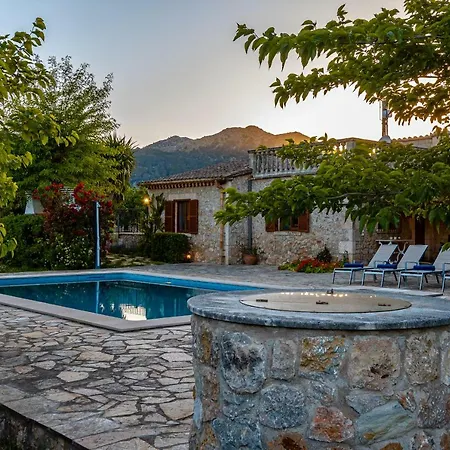 Villa Granoters By Homevillas360 *